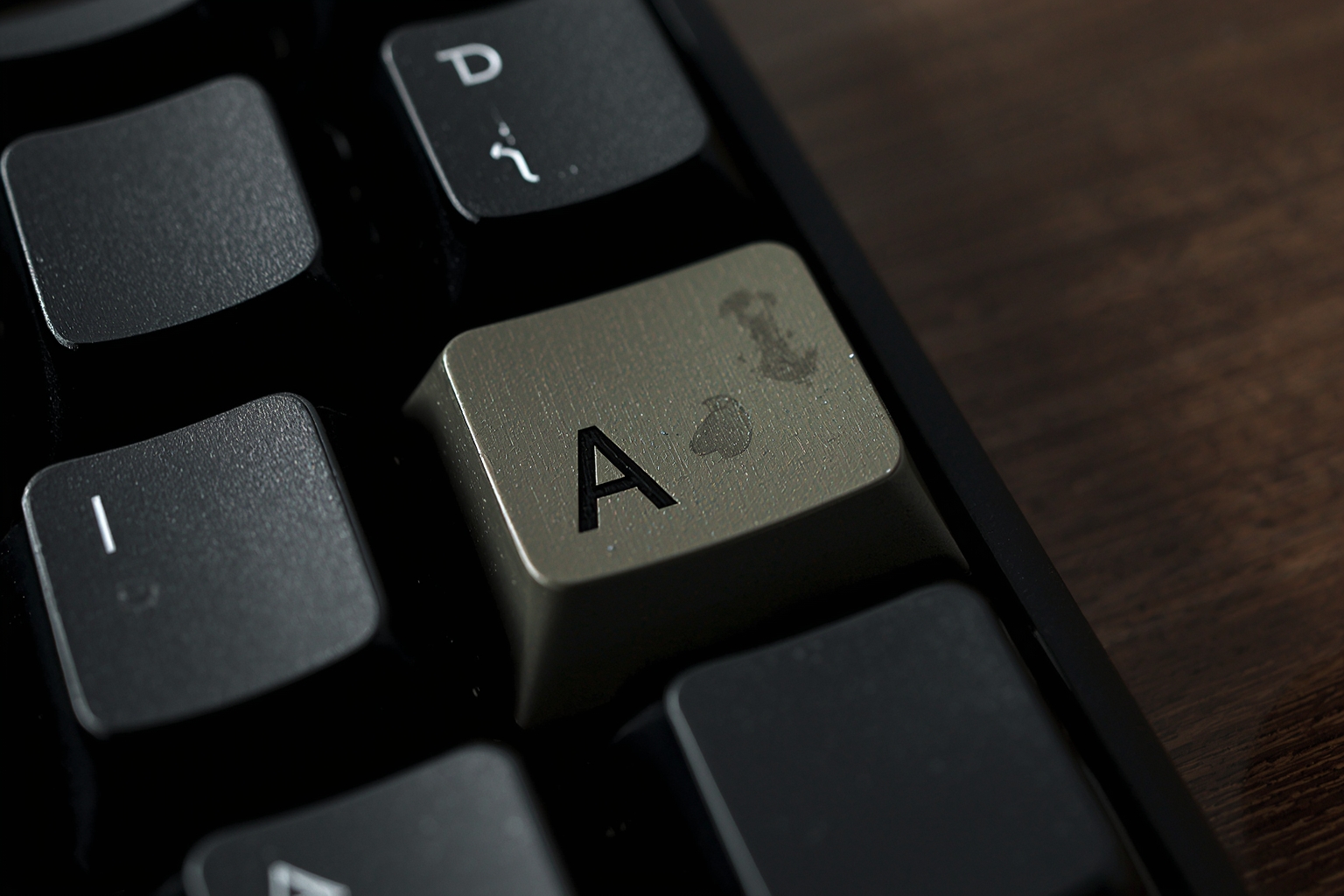 The Microsecond Life of a Misspelling